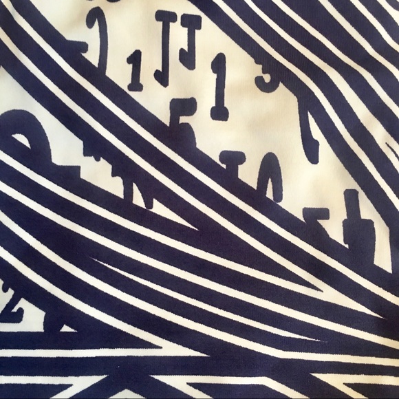 Numeric Geometric Pattern Leggings * YOGA * White * Navy Blue - Picture 2 of 6