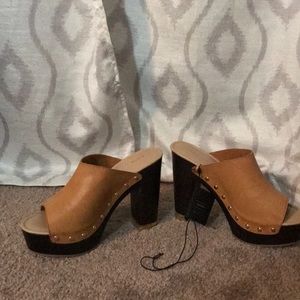 Express heels NWT