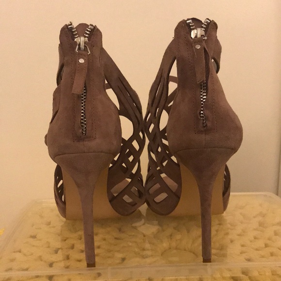 Zara Strappy Laser Cut Heels. Size 38. - Picture 2 of 7