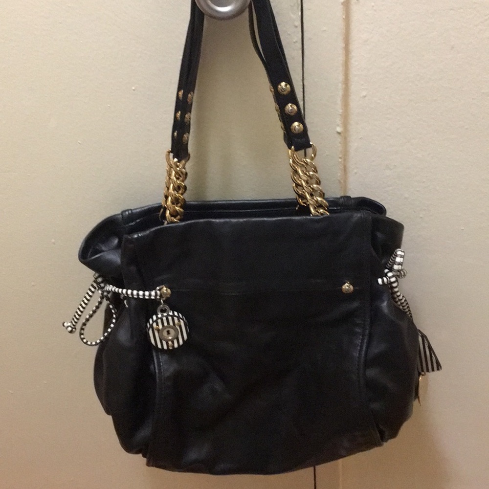 Henri Bendel purse