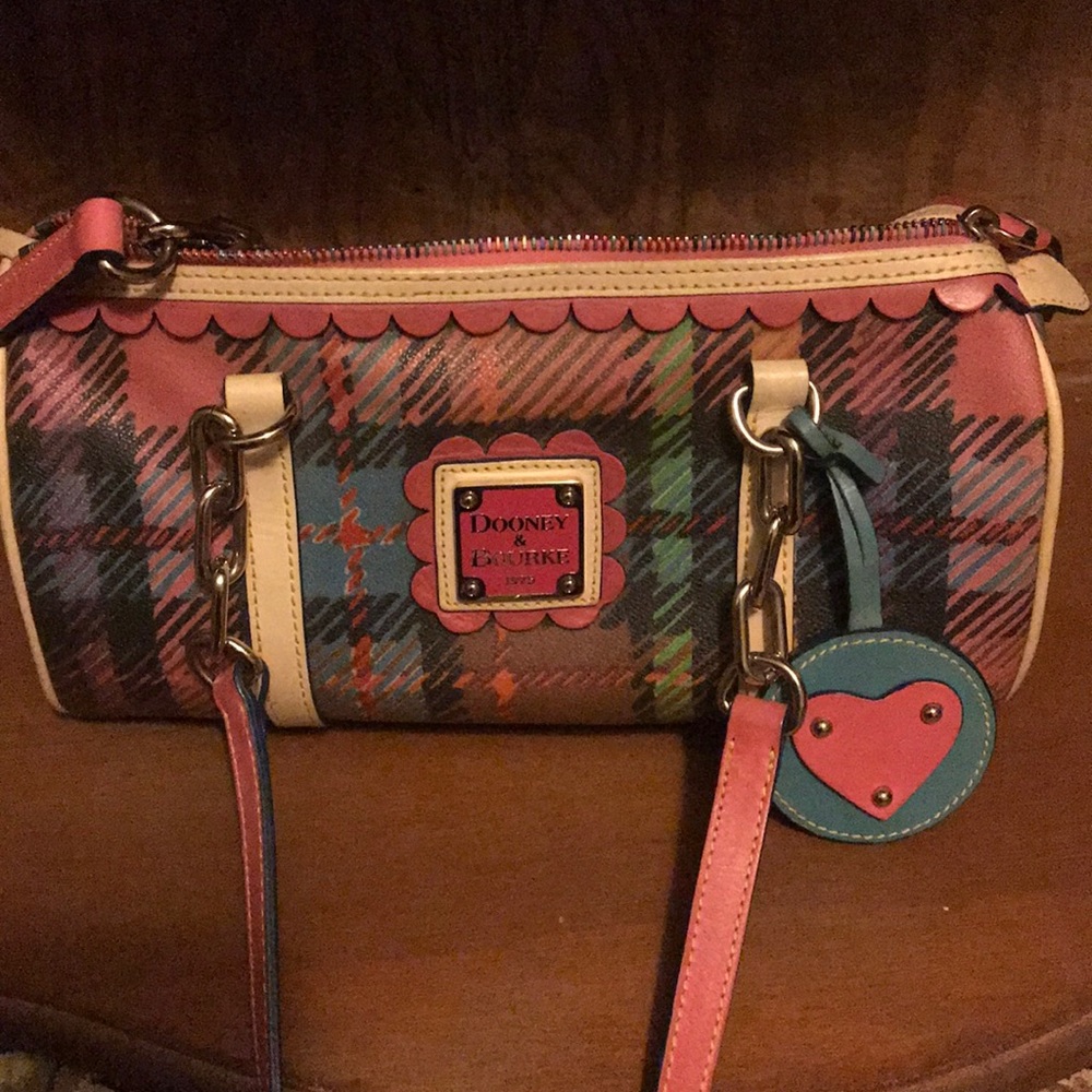 Authentic, DB Barrel Shoulder bag.