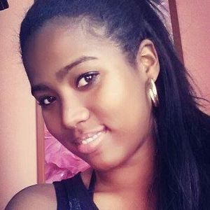 Meet your Posher, Zulay