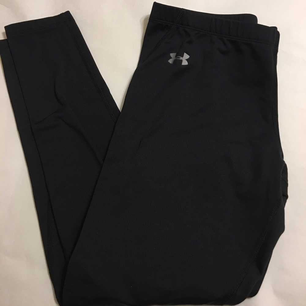 Under Armour insulated leggings size medium