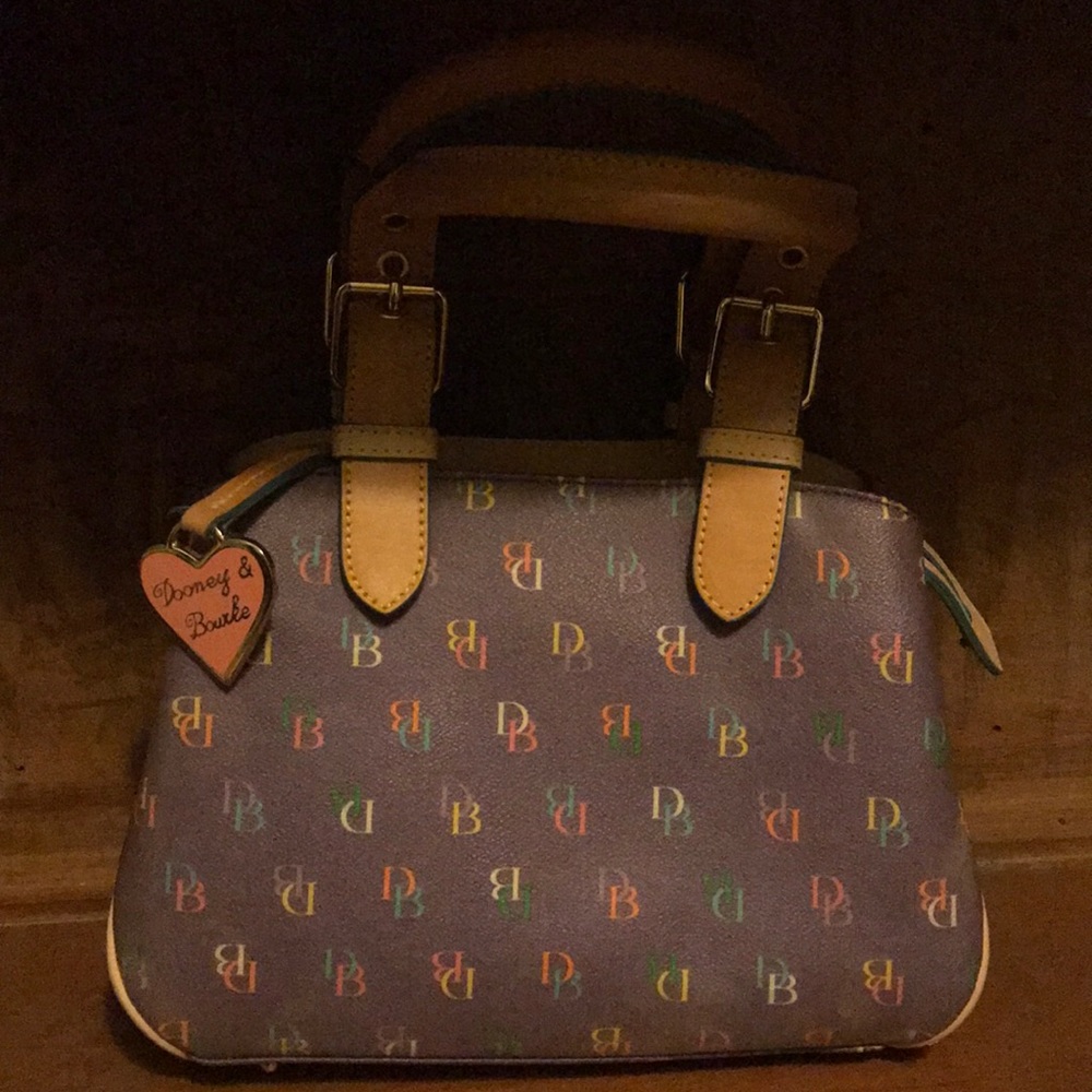 Outlet DB Handbag. Super cute!