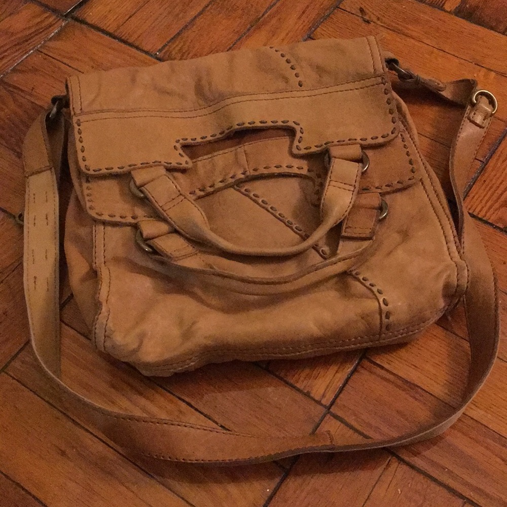Lucky brand crossbody satchel bag.
