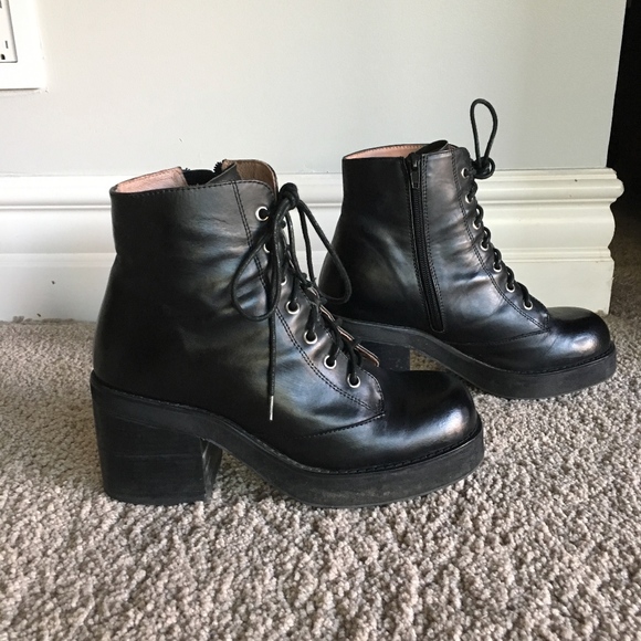 lv combat boots dupe