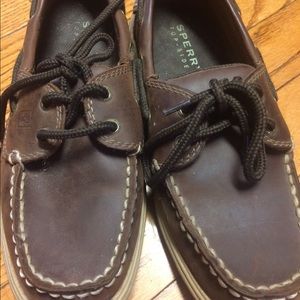 Sperry Topsiders