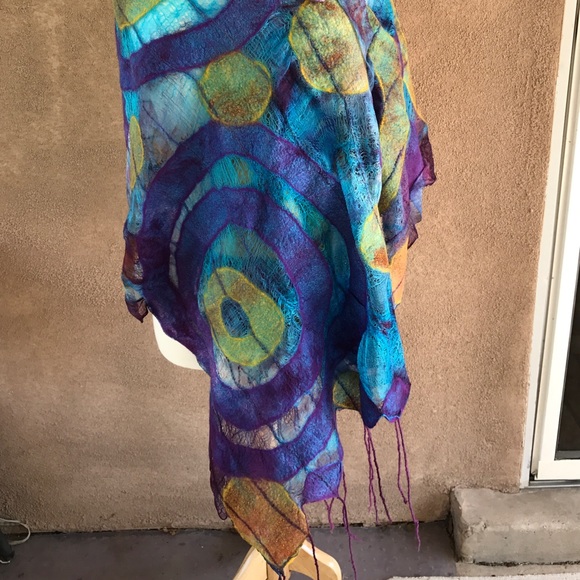 Nuno felting scarf “Rainbow “ - Picture 3 of 6