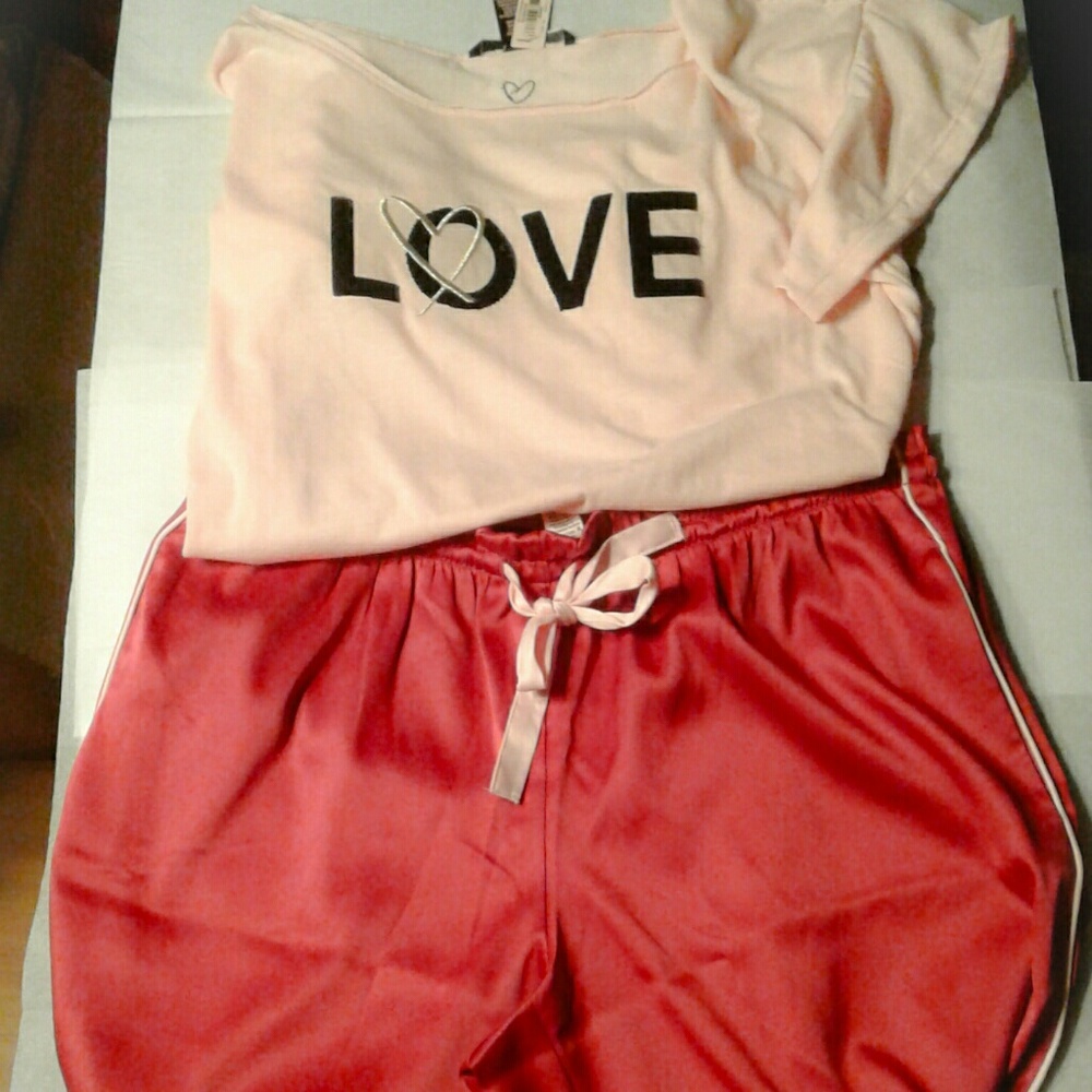 Victoria's Secret pajama set