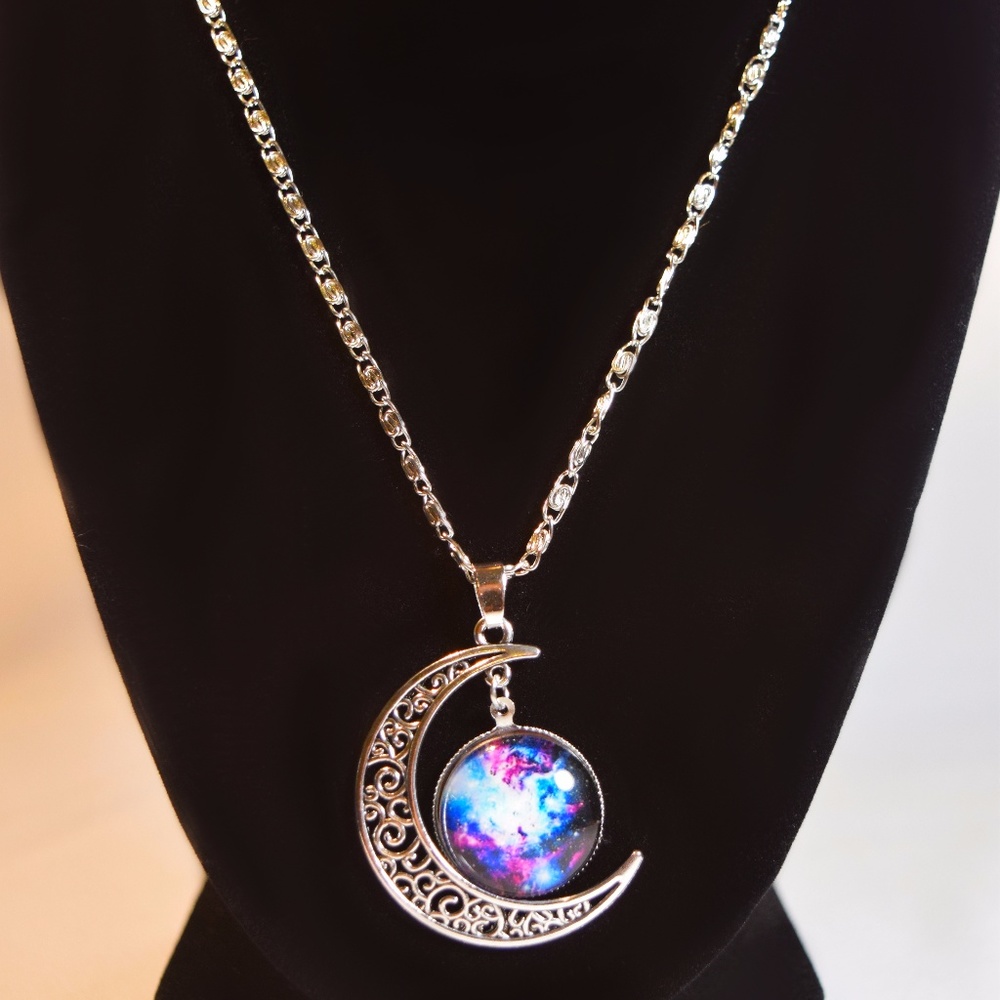 Women's Moon Pendant Necklace