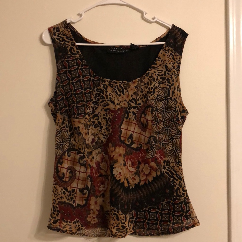 Unique pattern tank top