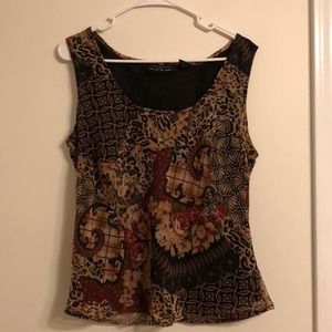 Unique pattern tank top