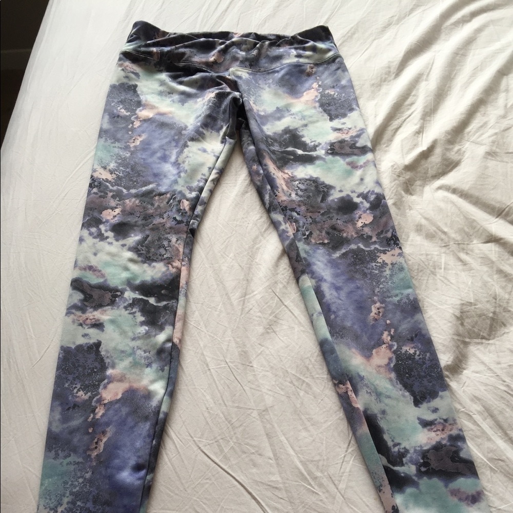 Public Myth leggings!