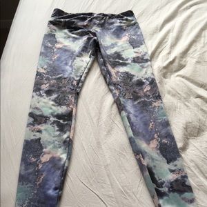 Public Myth leggings!