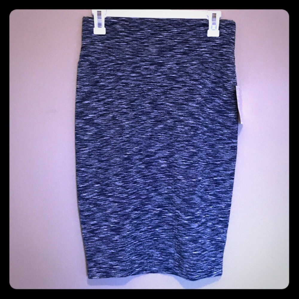 Small Cassie blue and white NWT