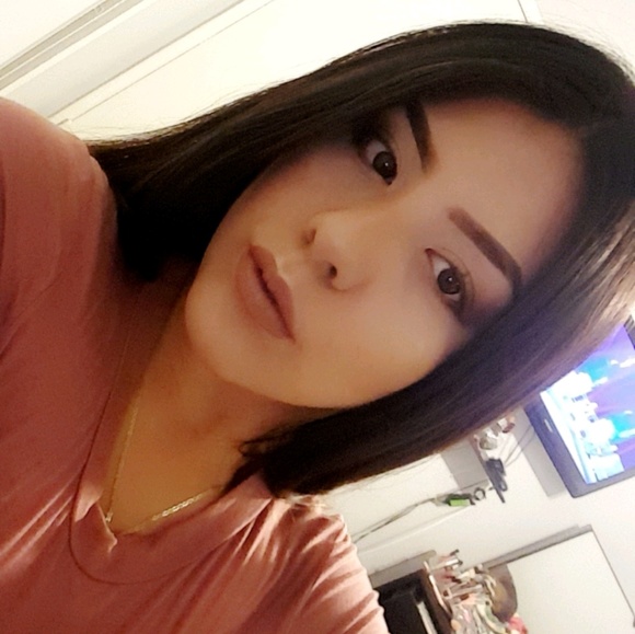 Meet your Posher, Johanna - Picture 1 of 1