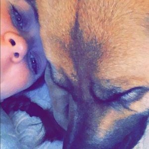 Meet your Posher, Carrie