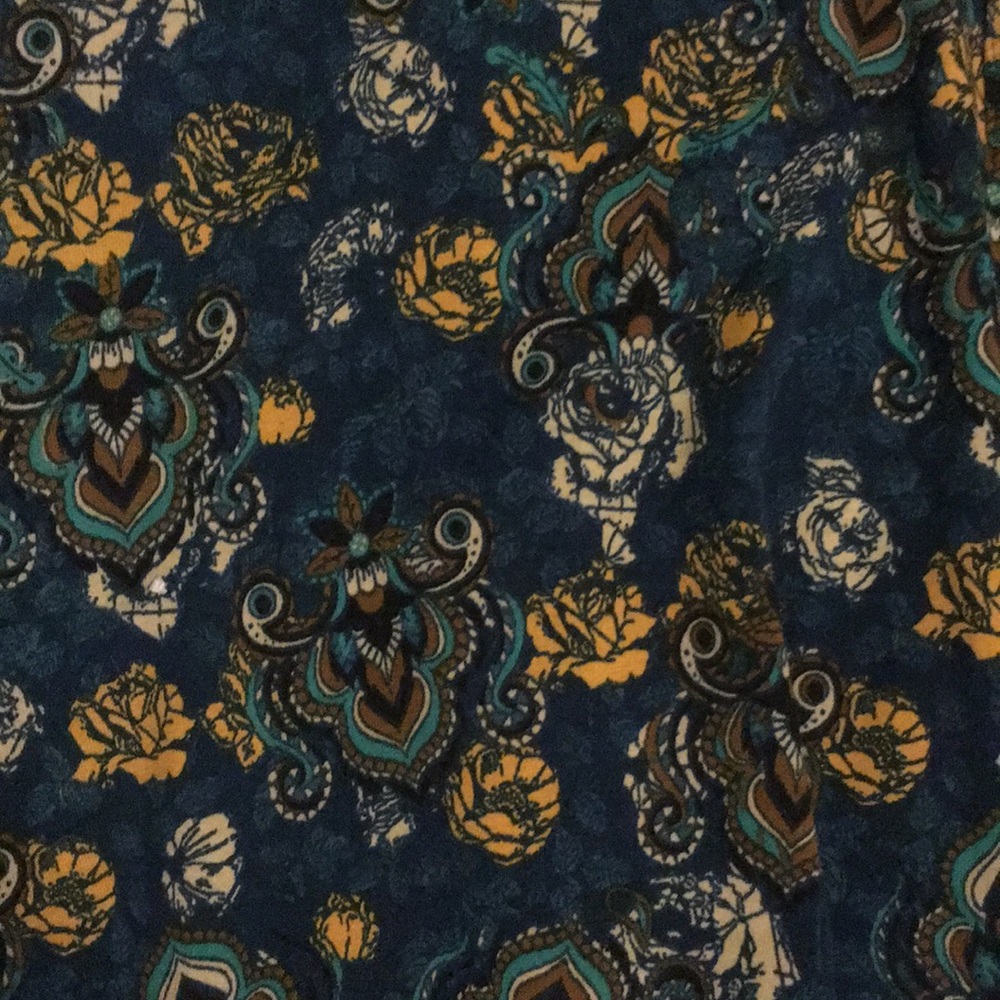 Lularoe Carly