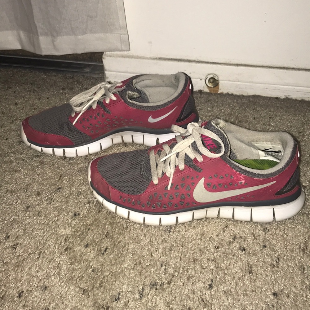 Nike Free Runs