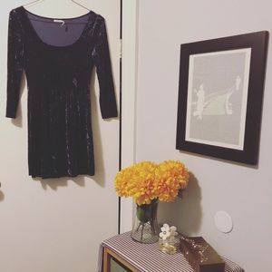 Kimchi Blue (Urban) Purple Velvet Dress