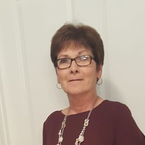 Meet your Posher, Ellen