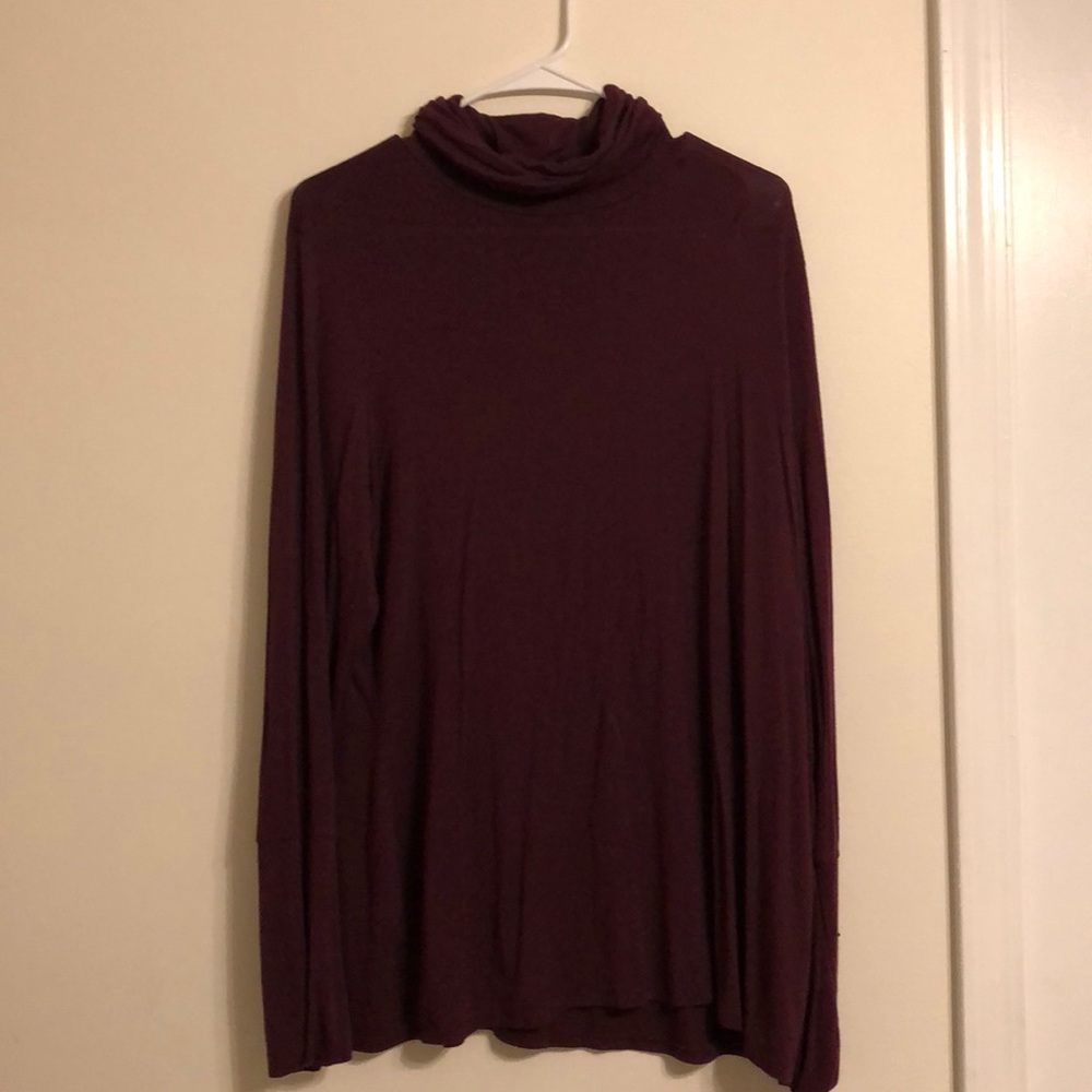 Long sleeve turtle neck