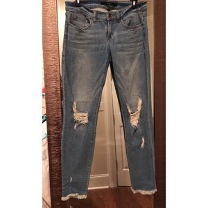 Ripped Skinny Jeans w/Frayed Bottoms