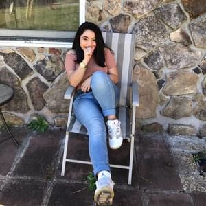 Meet your Posher, Katherine