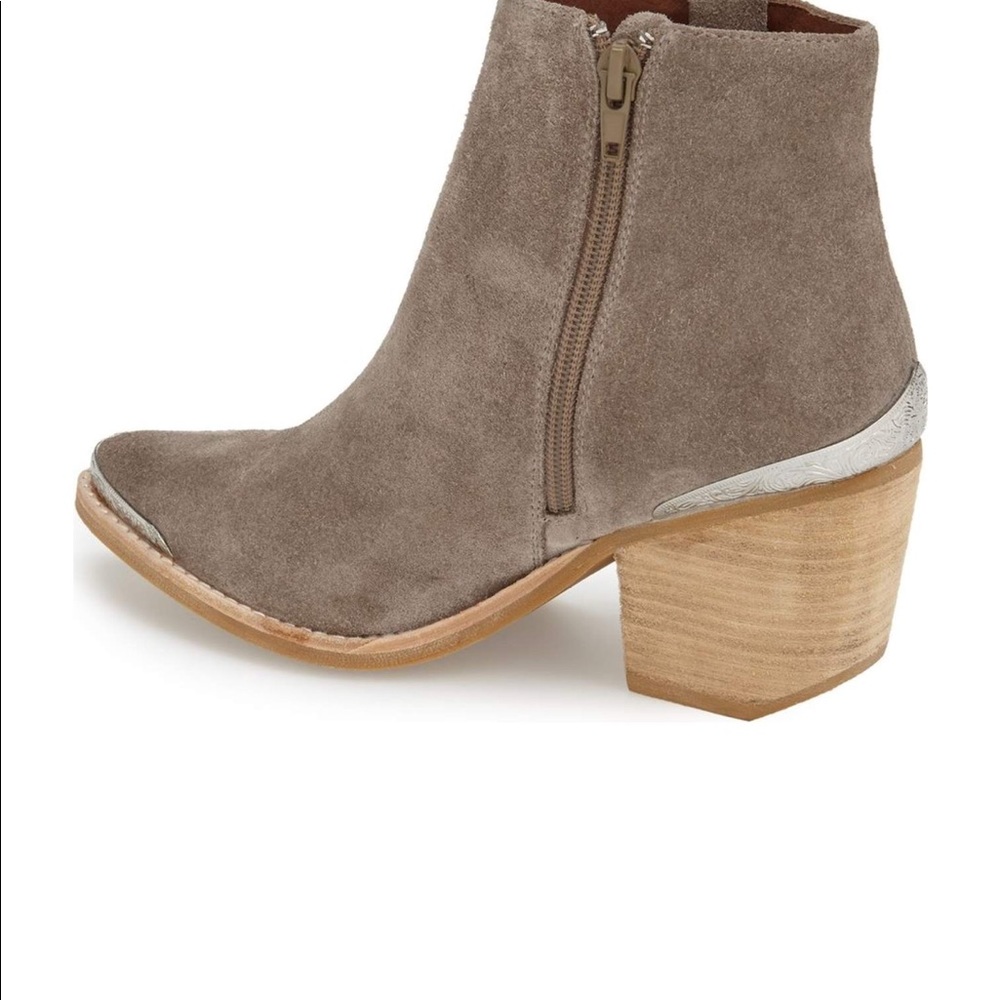 Jeffrey Campbell Pascal Fringe Booties, Size 8 - image 3