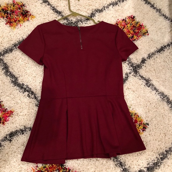 Burgundy Peplum Top w/ Zipper Detail - Picture 2 of 2