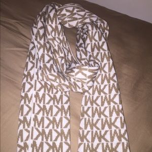 Michael Kors Scarf