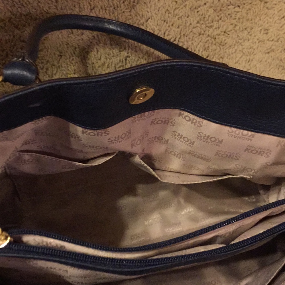 Michael Kors Satchel - Picture 5 of 7