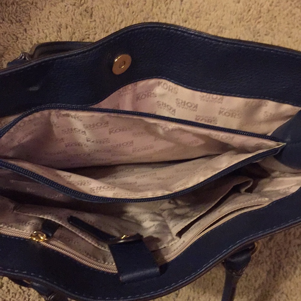 Michael Kors Satchel - Picture 6 of 7