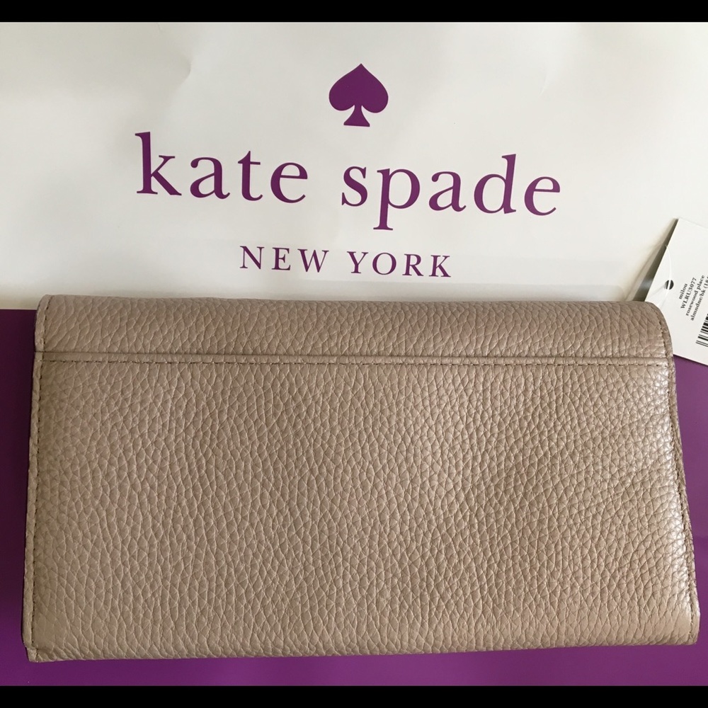 ❗️SOLD❗️Kate Spade Milou Clutch wristlet NWT - Picture 7 of 8
