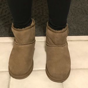 EMU Australia womans ‘Stinger’ mini boot