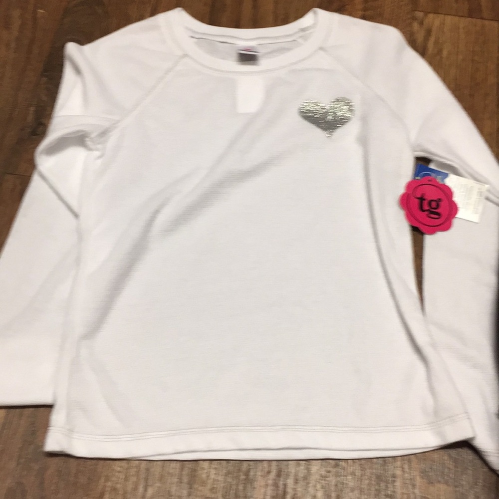 Total girl sleep top