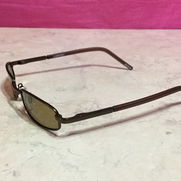 Liz Claiborne brown metal frame sunglasses. LC14 - Picture 3 of 7
