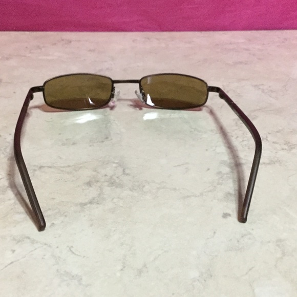 Liz Claiborne brown metal frame sunglasses. LC14 - Picture 5 of 7