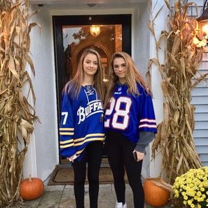 Meet your Posher, Sam