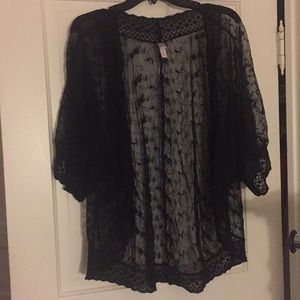 Black Sheer Embroidered Floral Xhilaration Kimono