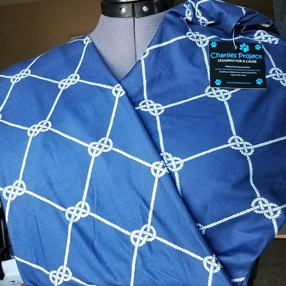 NWT - CP TC Nautical Knot Leggings