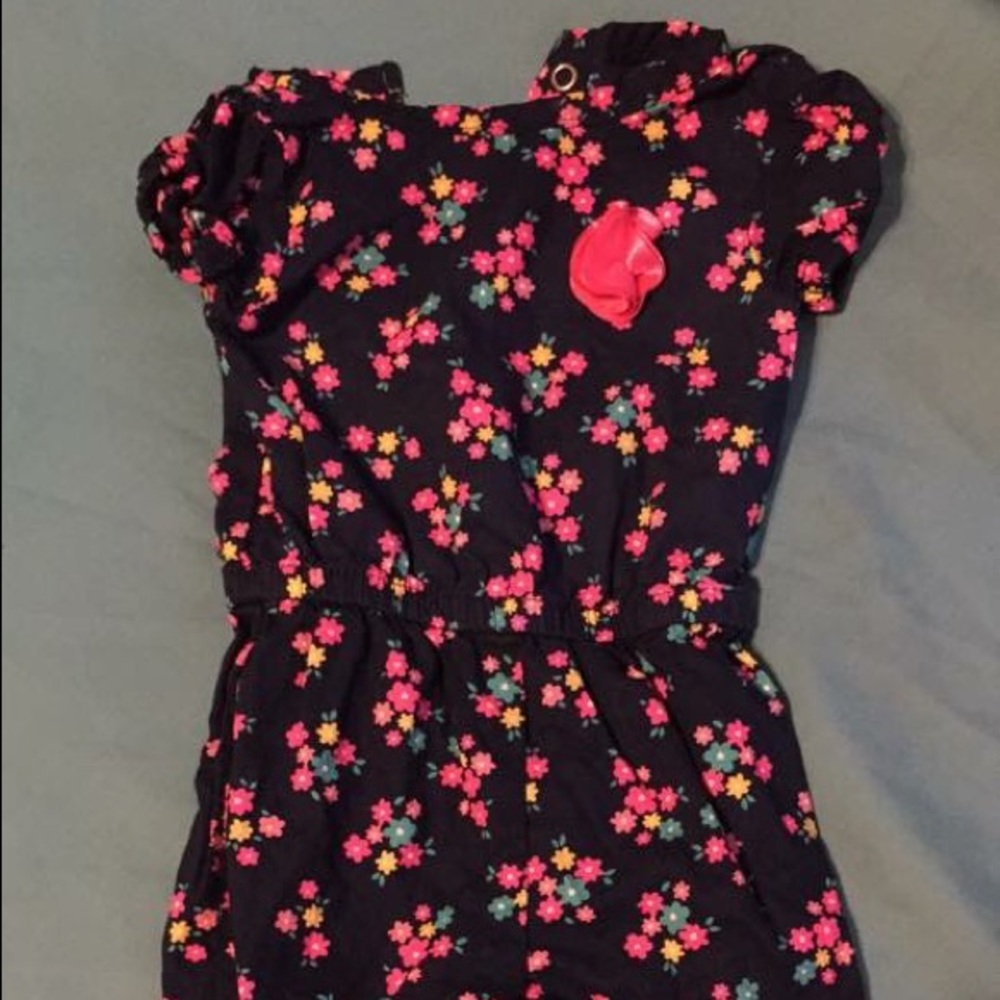 Carters Child Of Mine romper 3/6