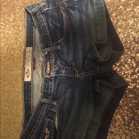 Shorts - Picture 1 of 2