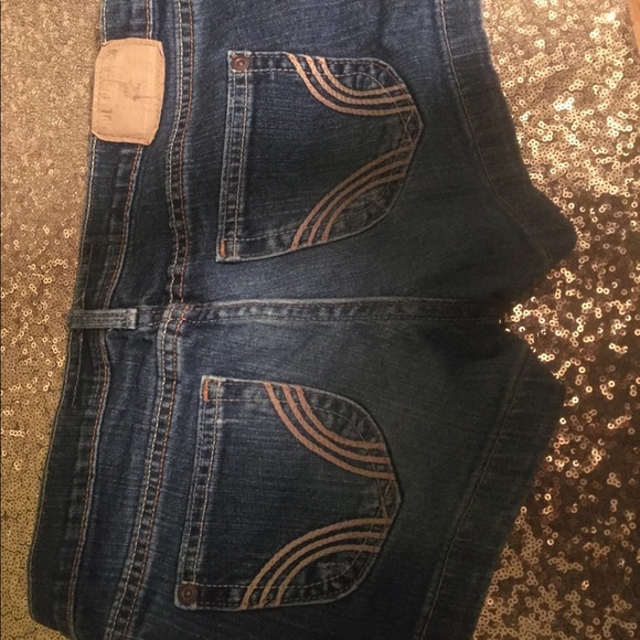 Shorts - Picture 2 of 2