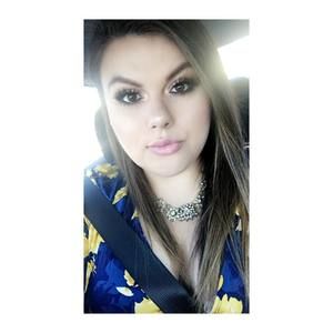 Meet your Posher, Maria