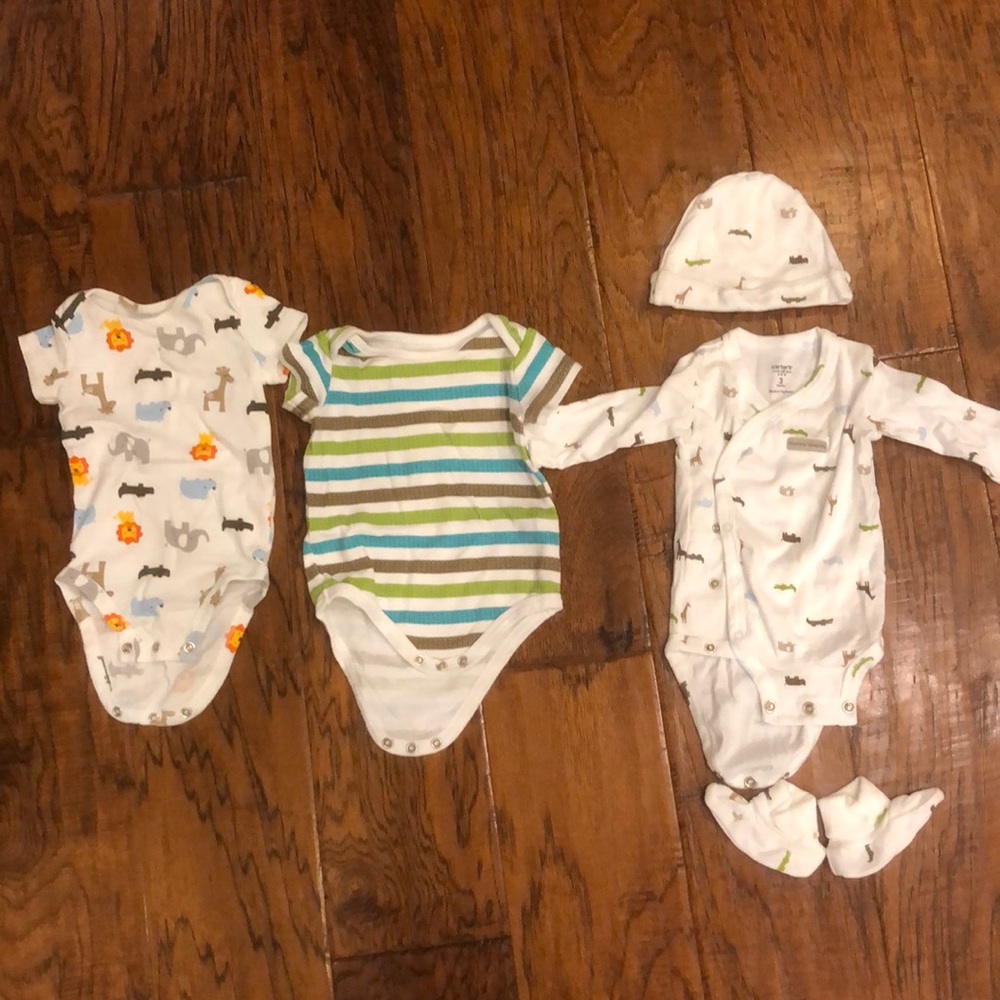 Bundle of 3-6 months onsies