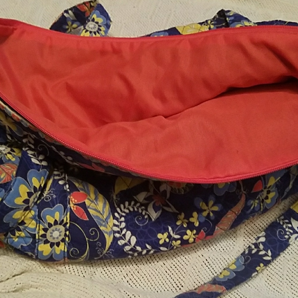 Pattern Tote - Picture 2 of 2
