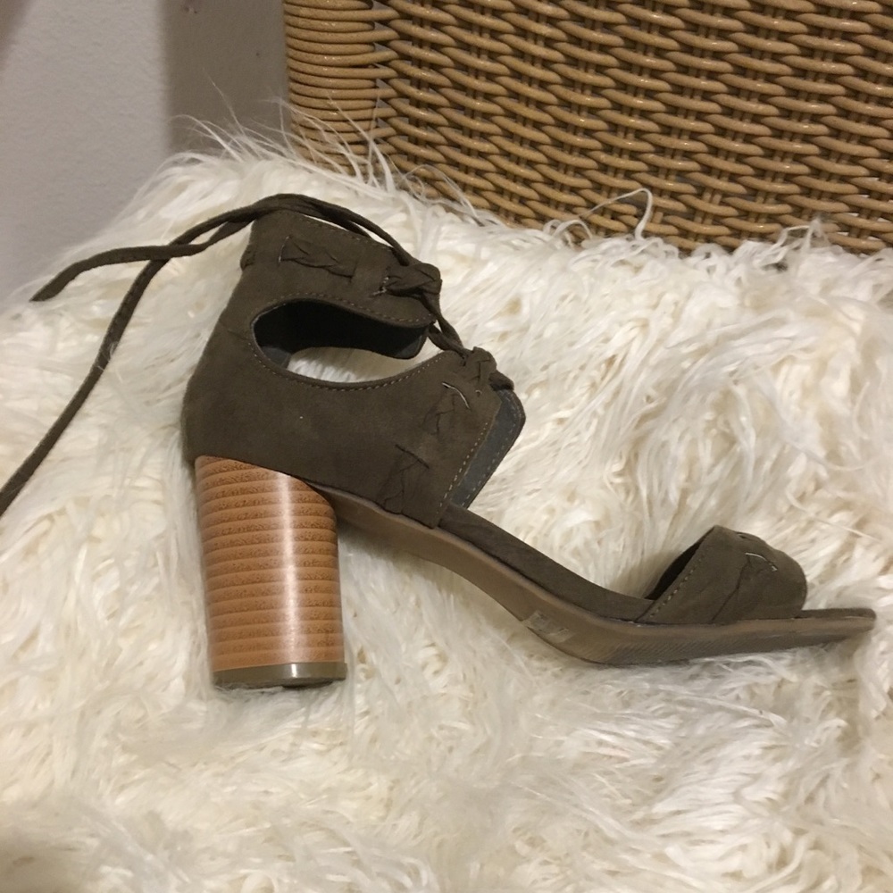 Olivie Green heel sandals