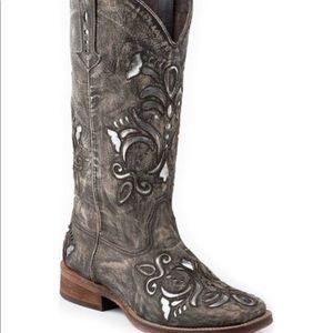 Women’s Roper Cowgirl Boots-Worn Once