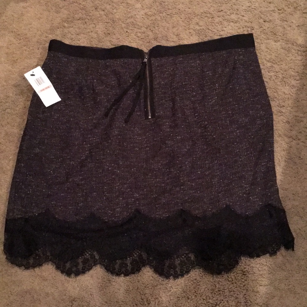 Jessica Simpson Heather Skirt with Pockets 15/16